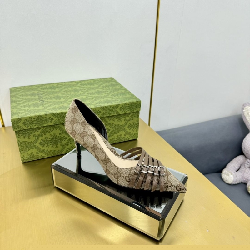 G*u*i high heels